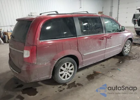 2015 Chrysler Town & Country Touring from USA, damaged, VIN 2C4RC1BG5FR706457